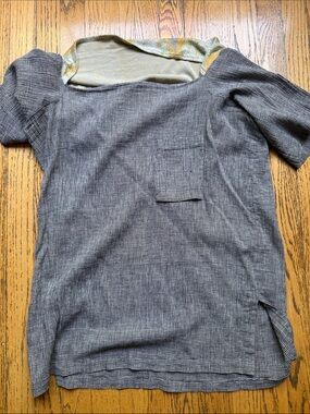 Gray Short-Sleeve Women's Blouse